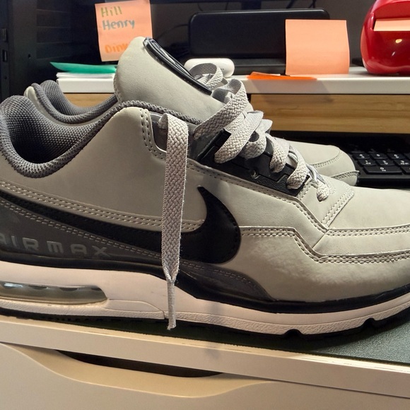 Nike Air Max LTD 3Light Gray and Black Sneakers - Picture 1 of 7